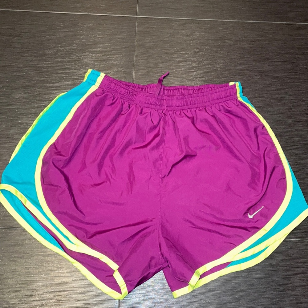small dri fit nike shorts